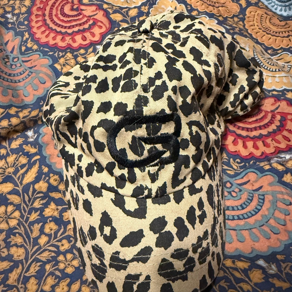 David and Young Cyclebar Leopard Print Hat